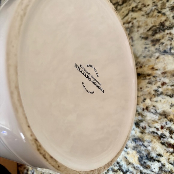 Williams Sonoma White Cookie Jar with Silver Lid - Picture 8 of 12